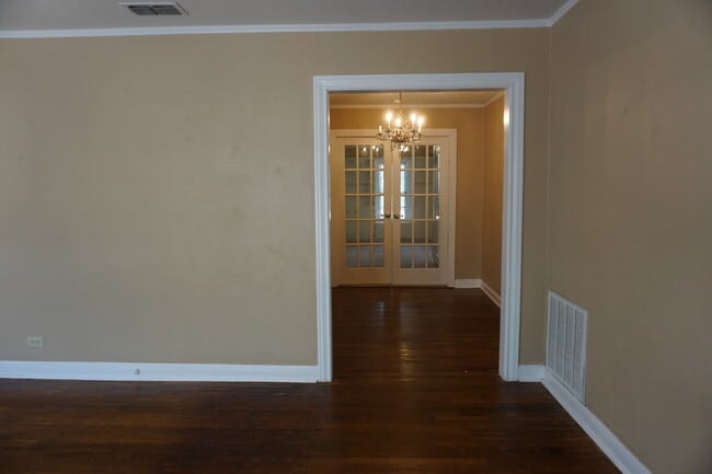 Building Photo - 1630 Speedway Ave