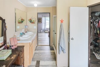 Building Photo - 11105-32nd 1/2 32nd 1/2 St