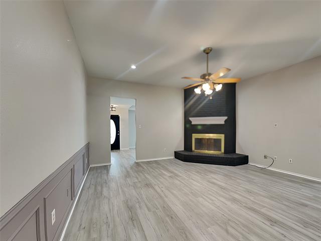 Foto del edificio - 4912 Barberry Dr