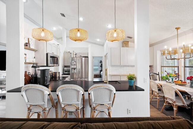 Foto del edificio - 2245 SW Oak Ridge Rd