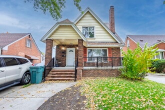 Building Photo - 1838 Markese Ave