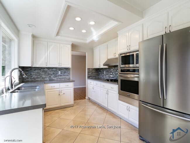 Building Photo - 4017 Prunetree Ln