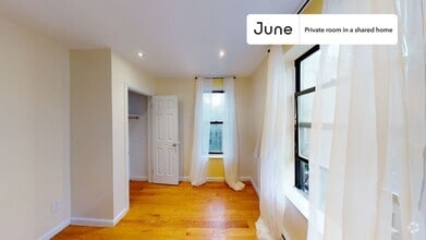 Building Photo - Private bedroom in 4 bed/1 bath Home