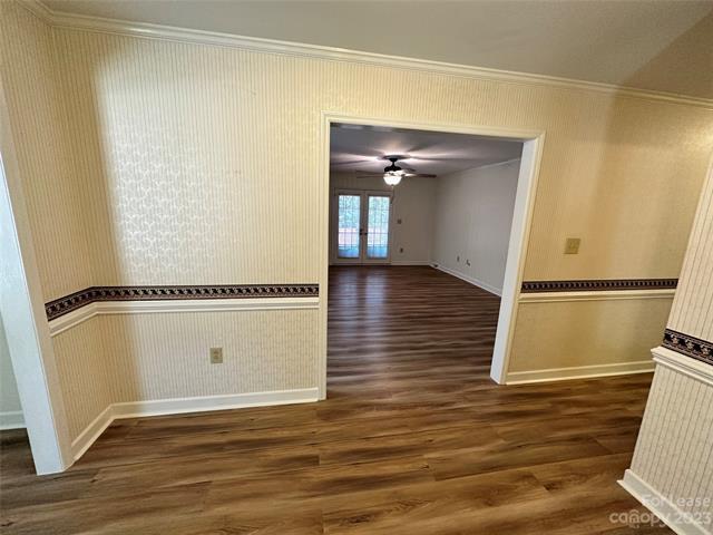 Building Photo - 4224 Carol Ann Dr