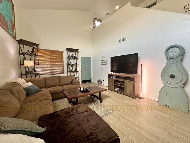 Foto del edificio - 10582 S Margie Pl