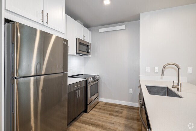 2 habitaciones, 2 baños - 804 pies cuadrados - Cocina - Bighorn Crossing