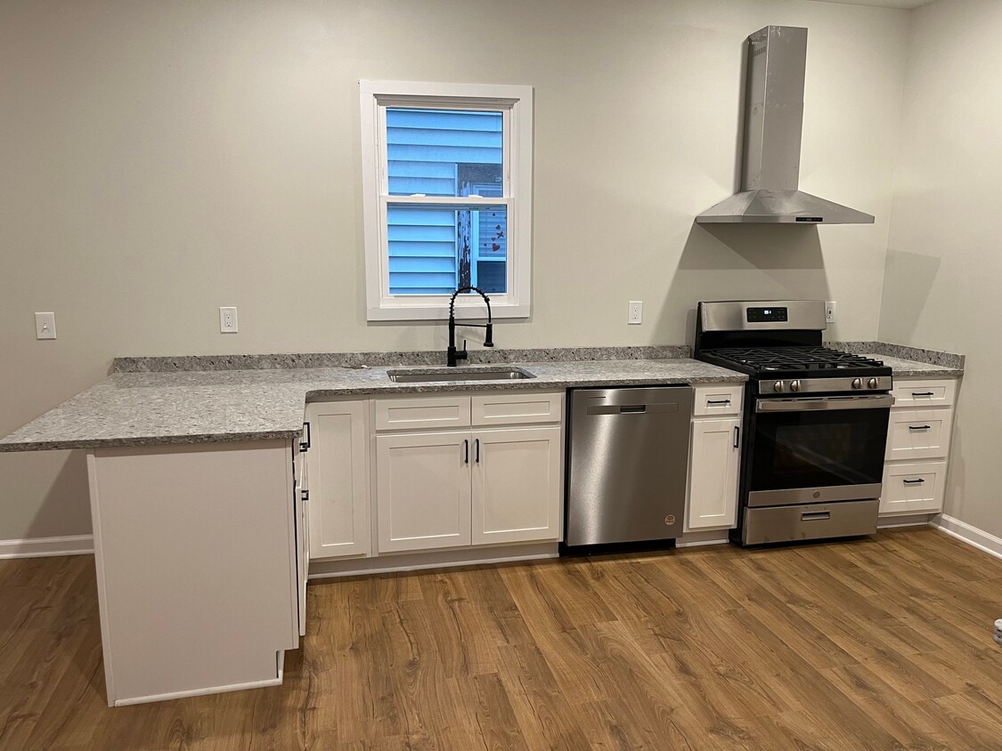 391 Forest Ave Unit Apartment 1, Buffalo, NY 14213 Apartments in Buffalo, NY