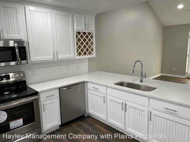 Building Photo - 3 br, 2 bath House - 118 Halal Court