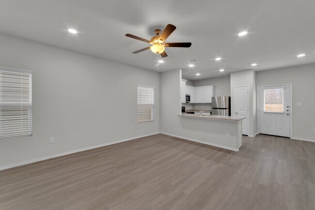Building Photo - 7239 Converse Ridge Ln