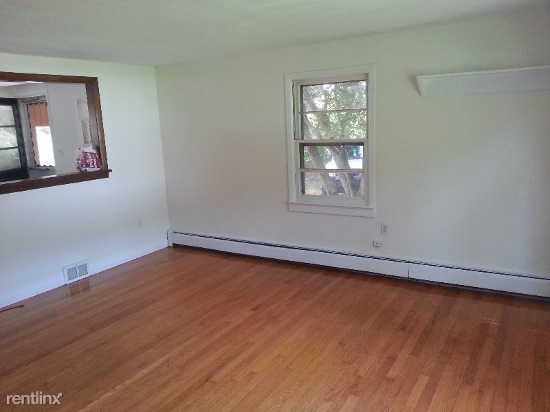 18 W King St, Old Saybrook, CT 06475 Apartment for Rent in Old