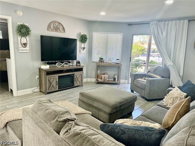 Foto del edificio - 3100 Seasons Way