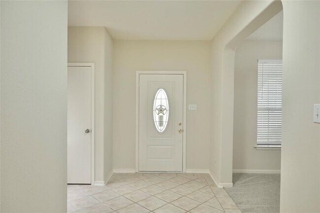Building Photo - 23902 Spring Way Dr