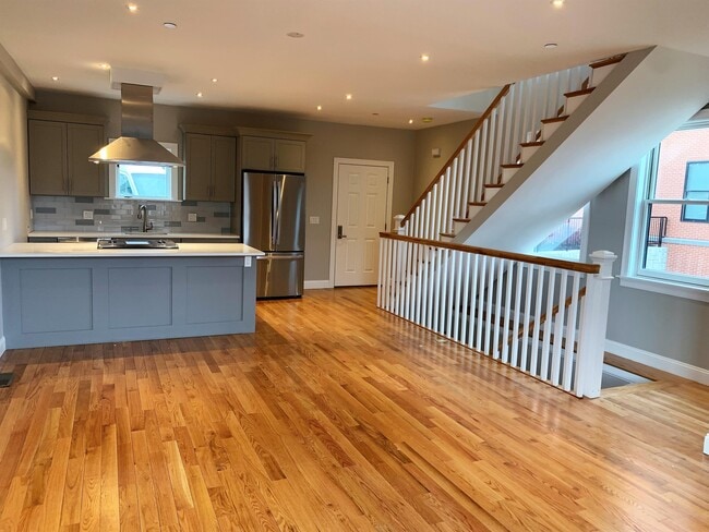 Photo - 11 Goodhue St Townhome