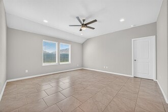 Building Photo - 29627 Juntti Park Ct