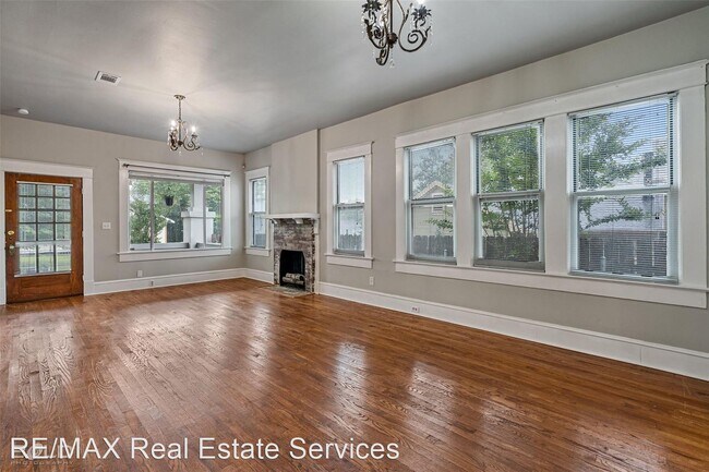 Building Photo - 3 br, 2 bath House - 928 Jefferson Place
