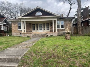 Building Photo - 2502 Blair Blvd