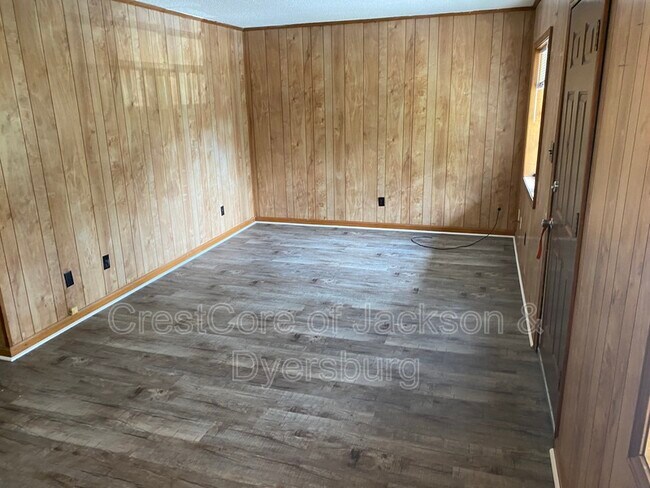 Foto del edificio - 1324 Hillcrest Ave