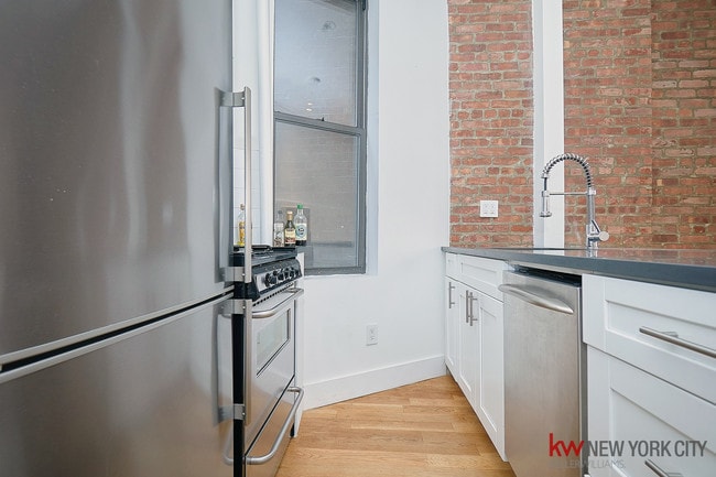 Building Photo - 234 East 33rd Street
