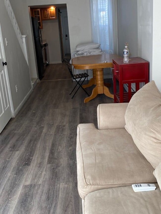 Building Photo - 3 br, 1 bath House - 1237 OLEY ST