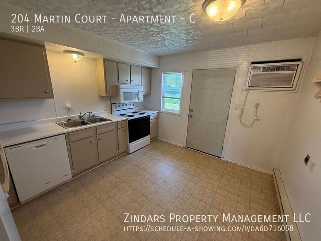 Building Photo - 204 Martin Ct