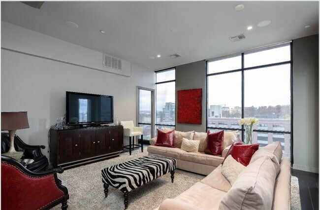 Foto del edificio - 401 W Watson St