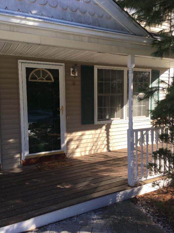 Primary Photo - 39 Coram Rd