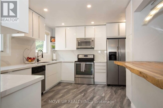 Building Photo - 3384 Hannibal Rd