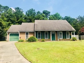 Building Photo - 119 Sidesaddle Ln