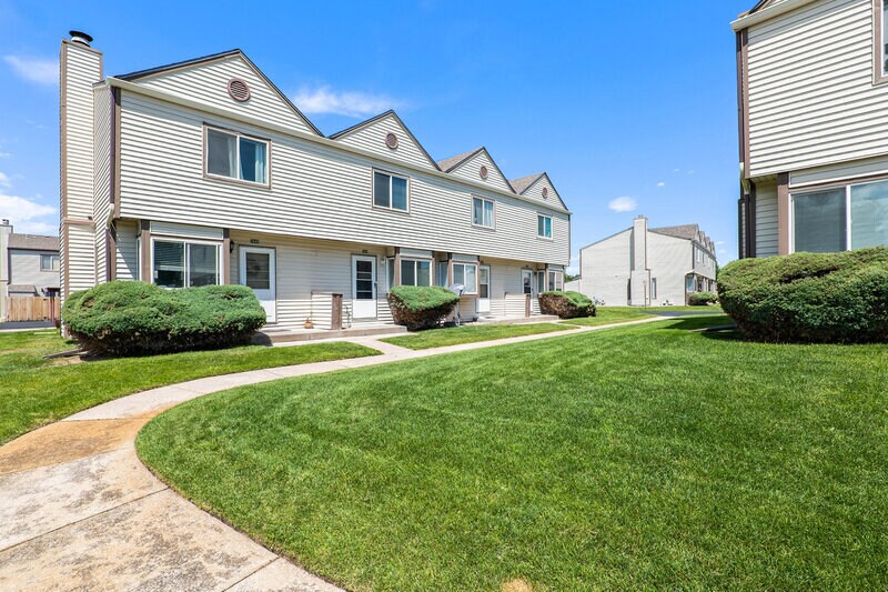 Primary Photo - 7646 Lexington Manor Dr