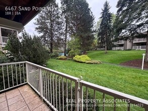 Building Photo - 6467 Sand Point Way NE