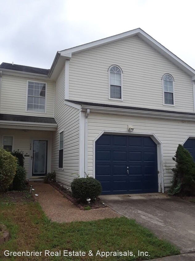 Primary Photo - 3 br, 2.5 bath House - 176 Squire Reach