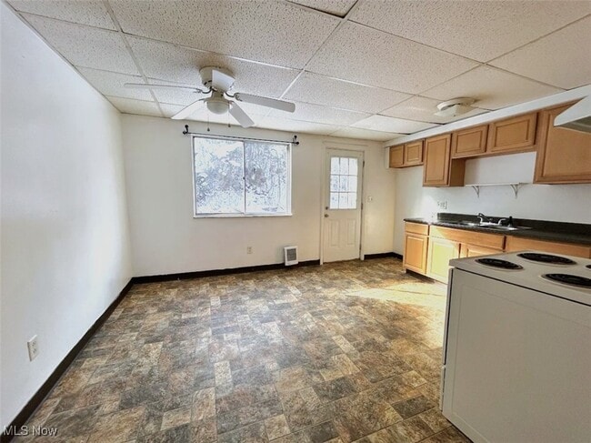 Building Photo - 401 Dresden Ave