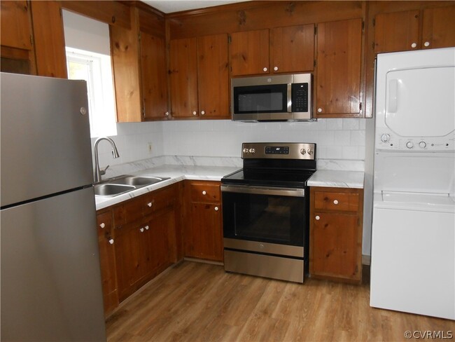 Building Photo - 10211 Melvin B Alsbrooks Ave