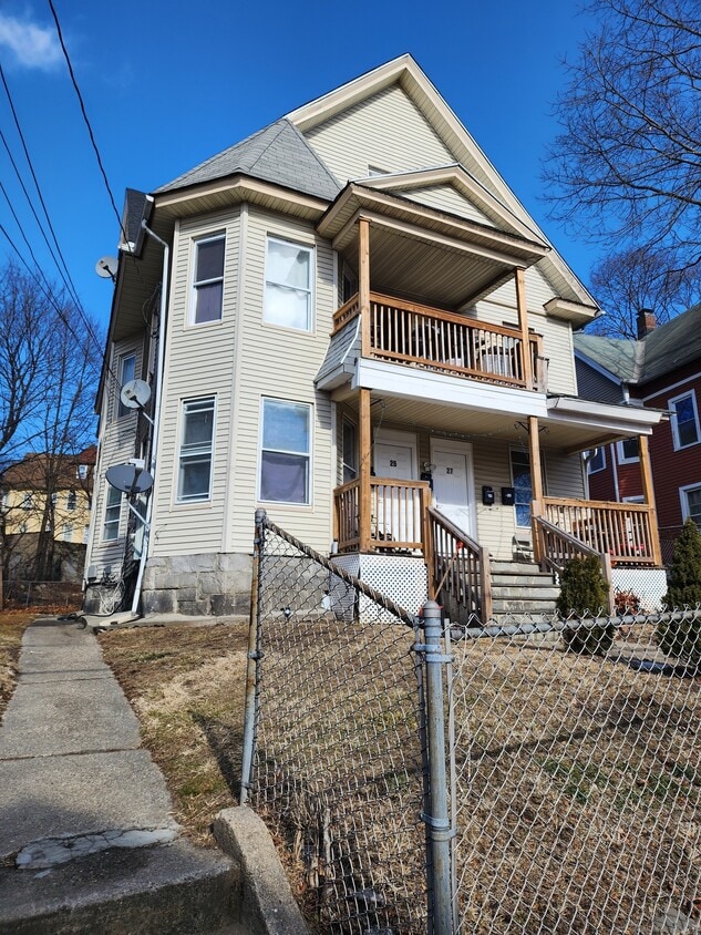 Foto principal - 25 Laurel St