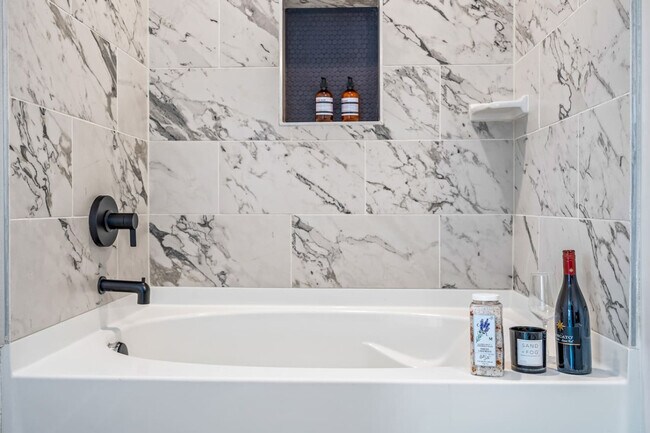 Foto del edificio - 617 N 12th St