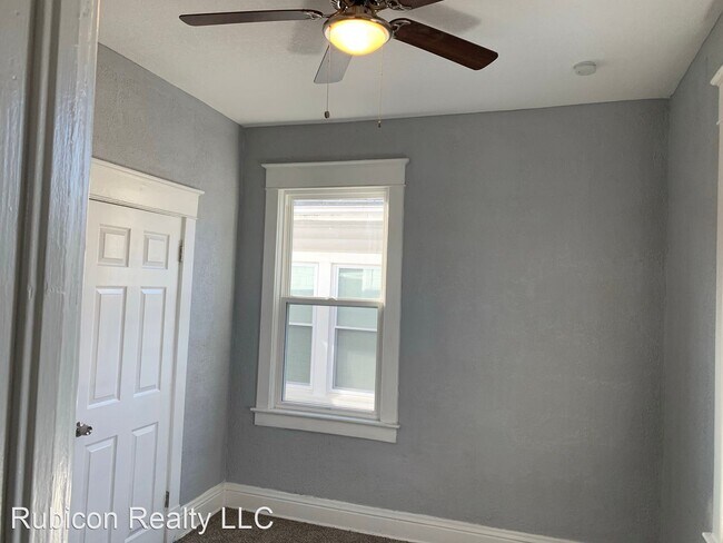 Building Photo - 2 br, 1 bath House - 412 N Hardesty Ave