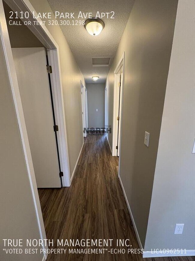 Foto del edificio - 2110 Lake Park Ave