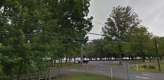 Craig Beach - 2274 Grandview Rd