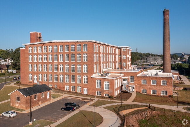 Foto del edificio - Easley Mill Lofts