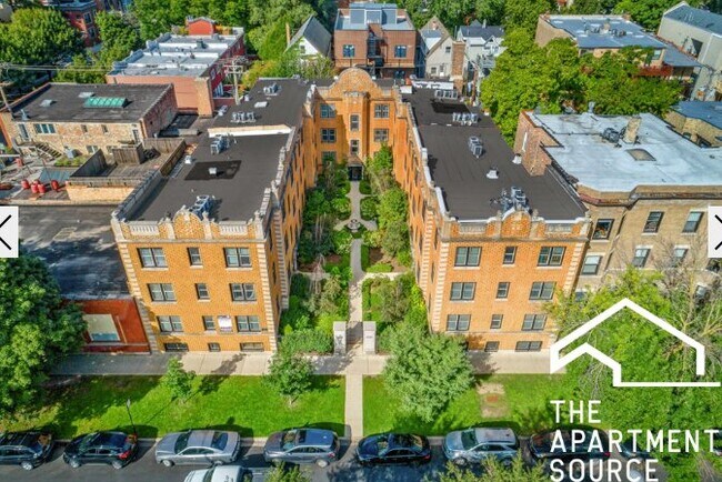 Building Photo - 3818 N Sheffield Ave