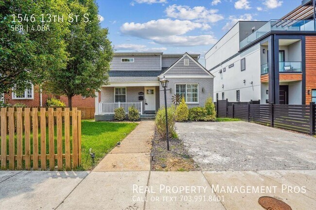 Photo - 1546 13th St S House