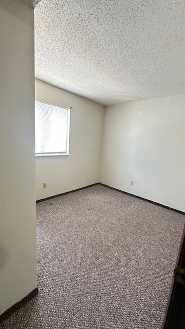 Foto del edificio - 22 Southwinds Cir