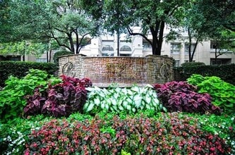 Building Photo - 3225 Turtle Creek Blvd