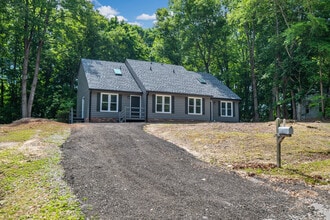 Building Photo - 7311 John Elizabeth Pl