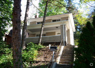 Building Photo - 704 Princeton Blvd