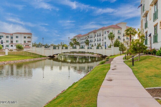 Foto del edificio - 2511 W Queen Creek Rd
