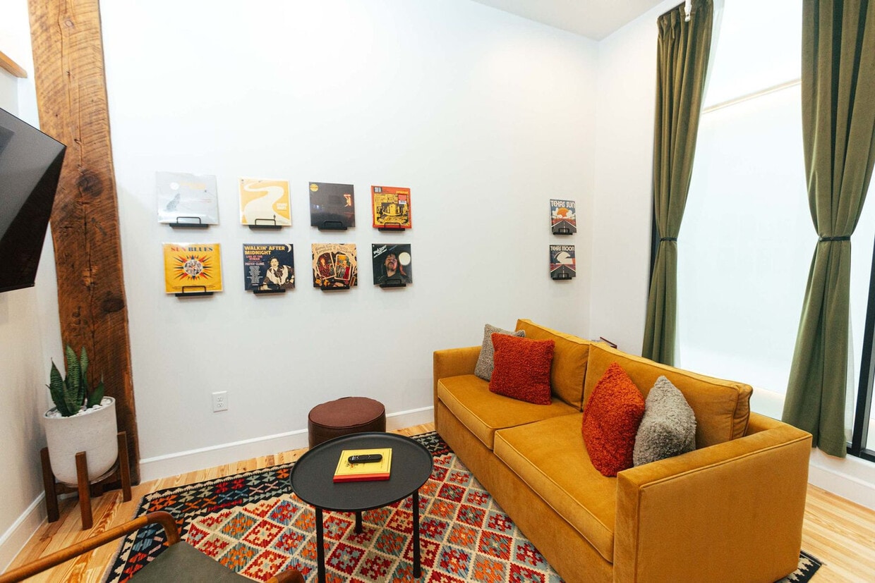 Foto principal - 1911 3rd Ave N