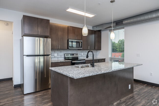 Interior Photo - The Pearl Apartments