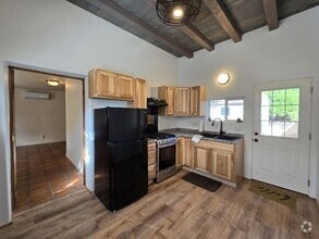 Building Photo - 1410 Zuni St