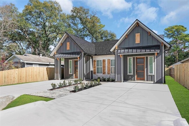 Building Photo - Great Home in North Houston